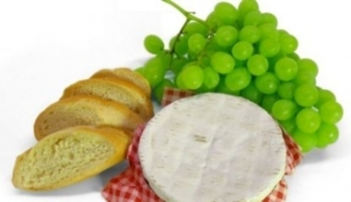 Hermelín a ovoce