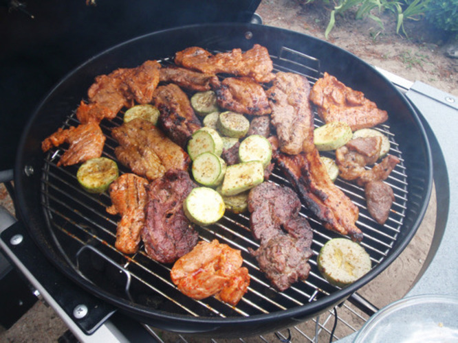 Maso a zelenina na grilu